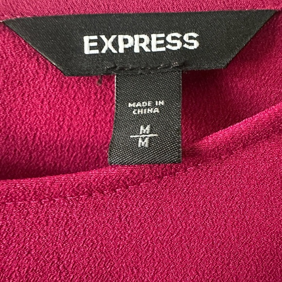 Express Raspberry Puff Sleeve Keyhole Back Blouse - Picture 3 of 6